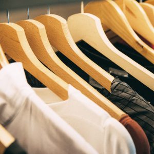 Koka drēbju pakaramie