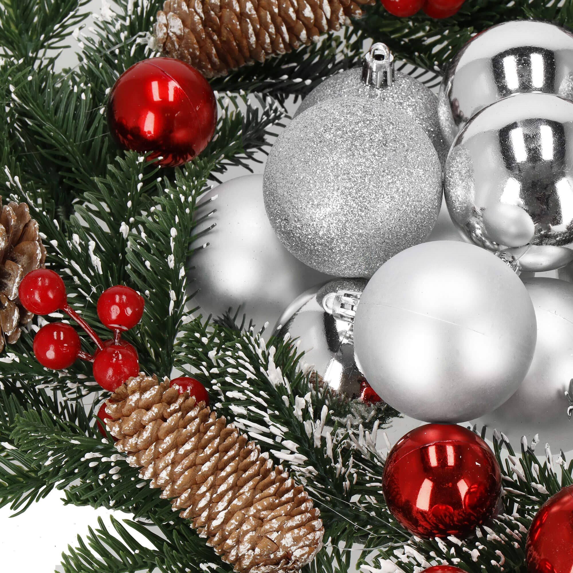 CA0002 ZIEMASSVĒTKU BALLES 6 CM 12 GAB. CA0002 ZIEMASSVĒTKU BALLES 6 CM 12 GAB.