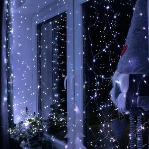 Gaismas aizkars Springos CL0184 300 LED virtene auksti balta gaismas iekštelpām un ārtelpām