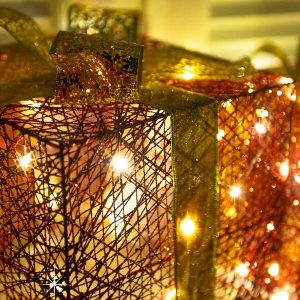 LED Ziemassvētku rotājumu dāvanas Springos CA1026 komplektā pa 3